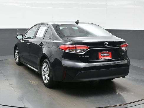 Used 2024 Toyota Corolla LE FWD image 4