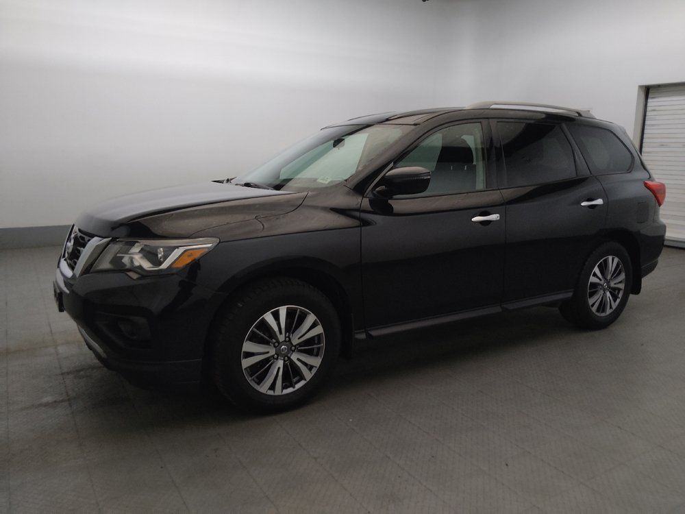 Used 2019 Nissan Pathfinder S AWD/4WD image 2