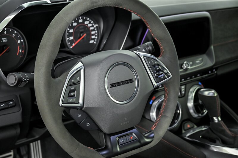 Used 2022 Chevrolet Camaro ZL1 RWD image 20