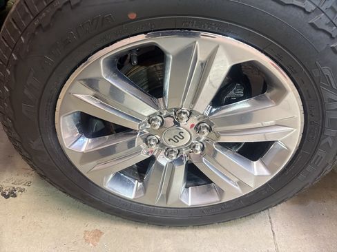 Used 2018 Ford F150 King Ranch w/ Equipment Group 601A Luxury AWD/4WD image 33