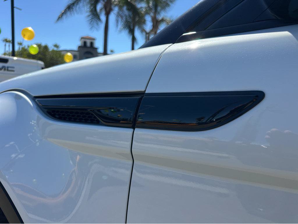 Used 2017 Land Rover Range Rover Evoque HSE Dynamic AWD/4WD image 38