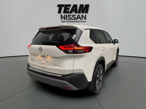 Certified 2023 Nissan Rogue SV w/ SV Premium B Package AWD/4WD image 7