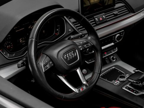 Used 2018 Audi SQ5 Prestige w/ Prestige Package AWD/4WD image 18