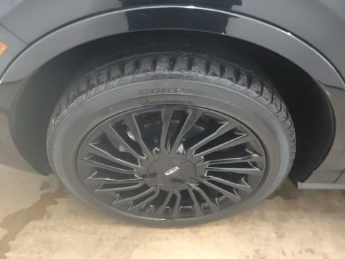 Used 2021 Lincoln Corsair Reserve w/ Equipment Group 201A image 20