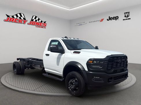 Used 2025 RAM 5500 Tradesman RWD image 10