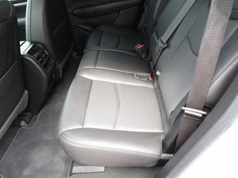 Used 2025 Cadillac XT5 Premium Luxury image 22