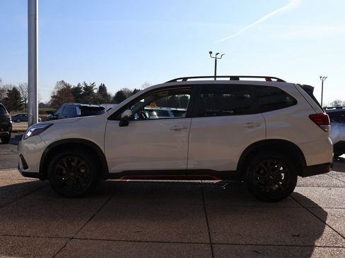 Used 2024 Subaru Forester Sport image 3