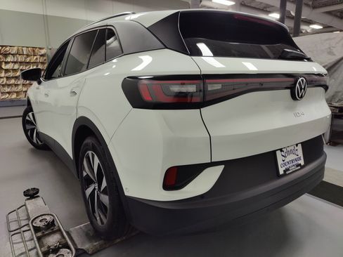 Certified 2023 Volkswagen ID.4 2WD image 9