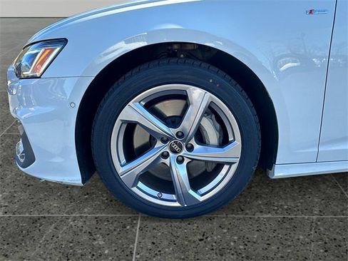 Used 2024 Audi A6 Premium Plus image 14