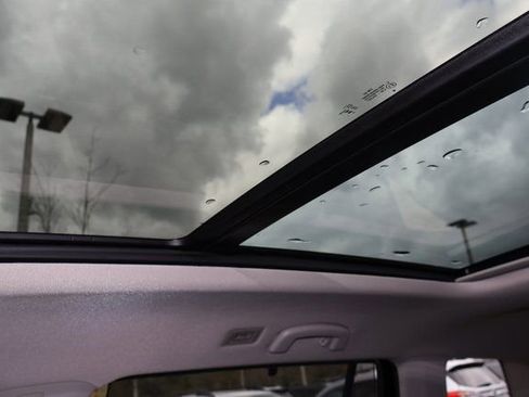 New 2026 Volkswagen Atlas SE image 26