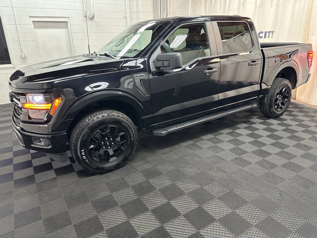 Used 2025 Ford F150 STX w/ Equipment Group 201A FX4 AWD/4WD image 5