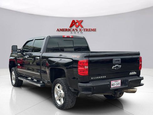 Used 2016 Chevrolet Silverado 2500 High Country w/ Duramax Plus Package AWD/4WD image 3