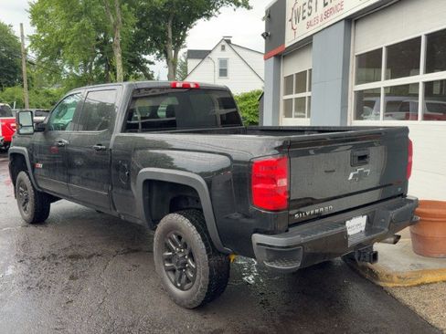 Used 2016 Chevrolet Silverado 2500 LT w/ Midnight Edition AWD/4WD image 6