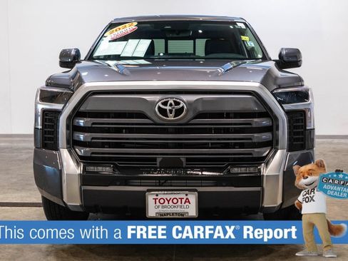 Certified 2022 Toyota Tundra Limited w/ Power Package AWD/4WD image 2
