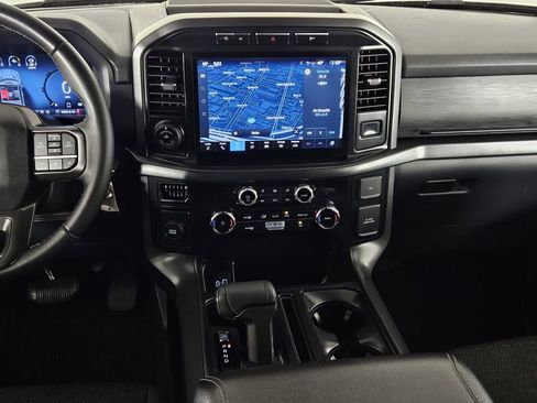 Used 2024 Ford F150 XLT w/ XLT Black Appearance Package RWD image 10