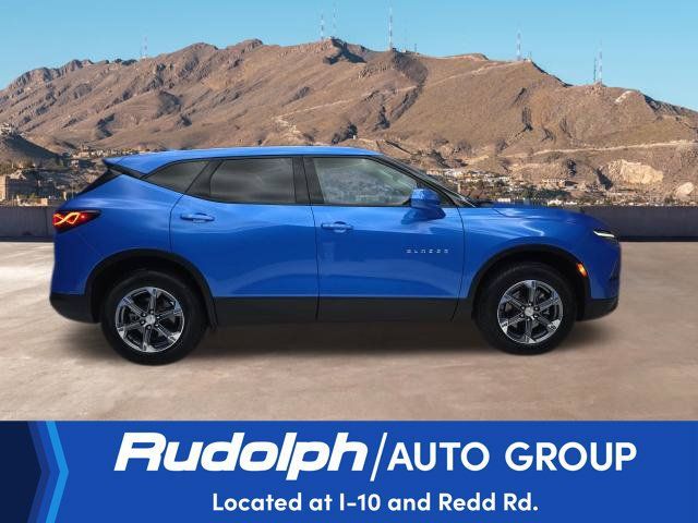 Used 2026 Chevrolet Blazer LT FWD image 6