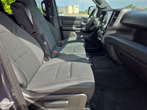Used 2025 RAM 1500 Classic Warlock AWD/4WD image 30