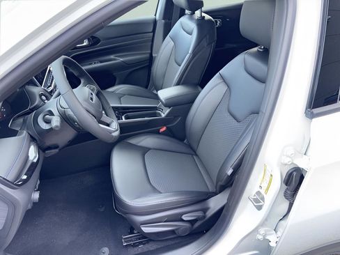 New 2026 Jeep Compass Latitude AWD/4WD image 27
