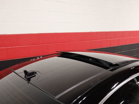 Used 2014 Mercedes-Benz E 550 Coupe image 10