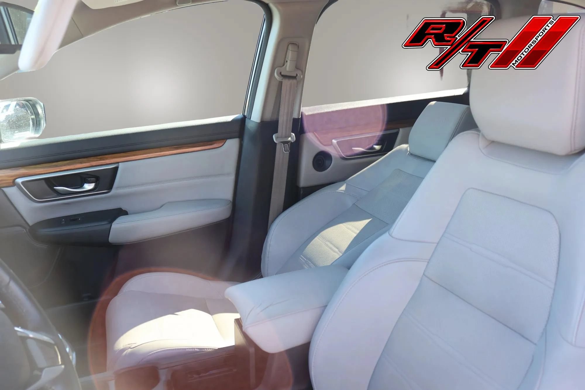 Used 2017 Honda CR-V Touring image 13