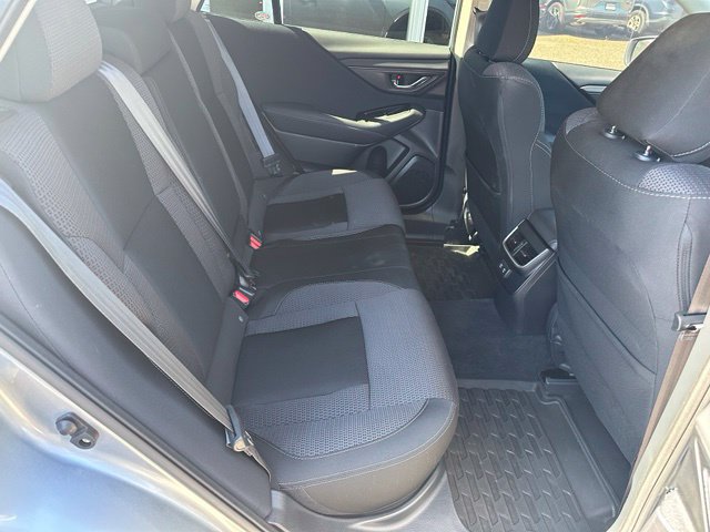 Used 2022 Subaru Outback Premium AWD/4WD image 19