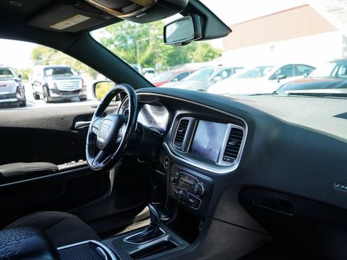 Used 2022 Dodge Charger GT RWD image 12