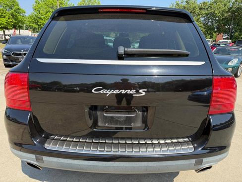 Used 2005 Porsche Cayenne S AWD/4WD image 4