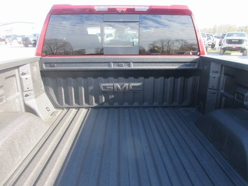 New 2026 GMC Sierra 1500 AT4 w/ AT4 Premium Package image 7