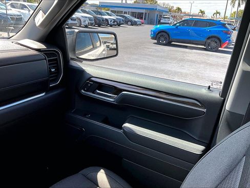 Certified 2023 Chevrolet Silverado 1500 RST image 17