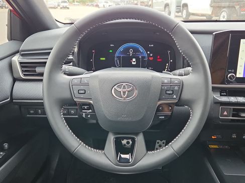 Used 2026 Toyota Camry SE w/ Convenience Package FWD image 19