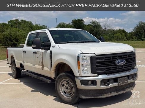 Used 2023 Ford F250 XL AWD/4WD image 1