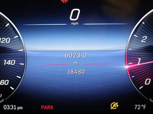 Used 2023 Mercedes-Benz C 300 Sedan image 17