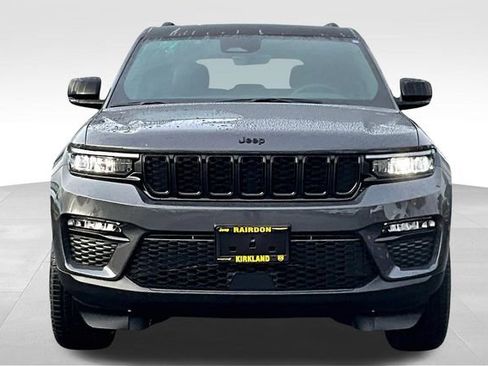 New 2025 Jeep Grand Cherokee Limited w/ Black Appearance Package image 15