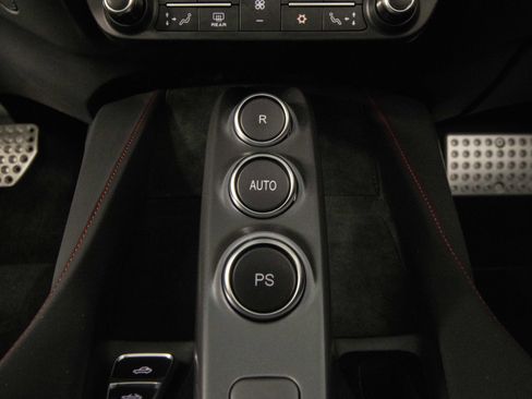 Certified 2022 Ferrari Portofino M RWD image 22