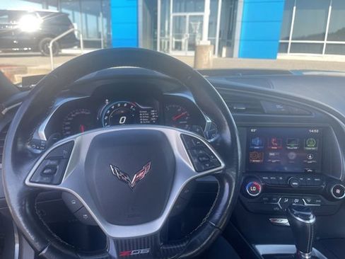 Used 2017 Chevrolet Corvette Z06 w/ Battery Protection Package image 16