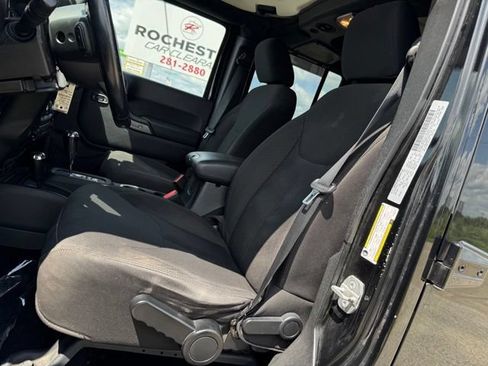 Used 2015 Jeep Wrangler Unlimited Sport w/ Quick Order Package 24S AWD/4WD image 4