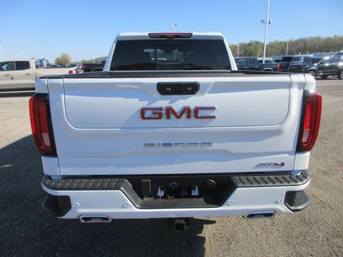 New 2026 GMC Sierra 1500 AT4 w/ AT4 Premium Package AWD/4WD image 6