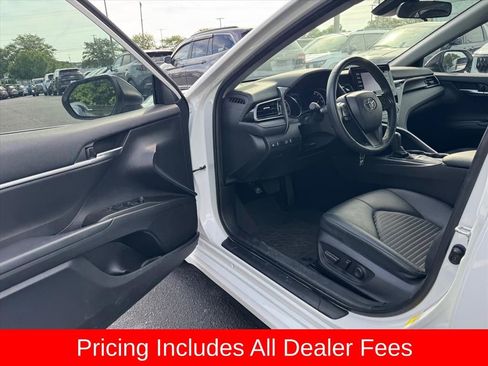 Used 2023 Toyota Camry SE FWD image 13