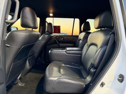 Used 2022 Nissan Armada SL w/ Midnight Edition Package image 16