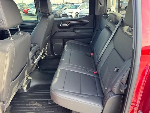 Used 2024 GMC Sierra 1500 SLT w/ SLT Premium Plus Package image 10