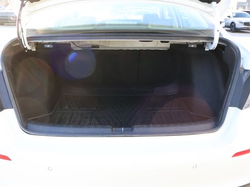 Used 2024 Honda Civic Touring image 18