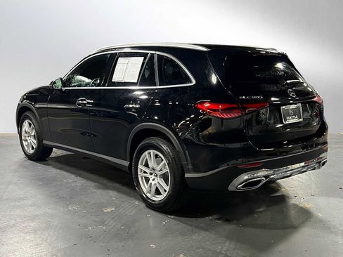 Certified 2025 Mercedes-Benz GLC 300 image 5