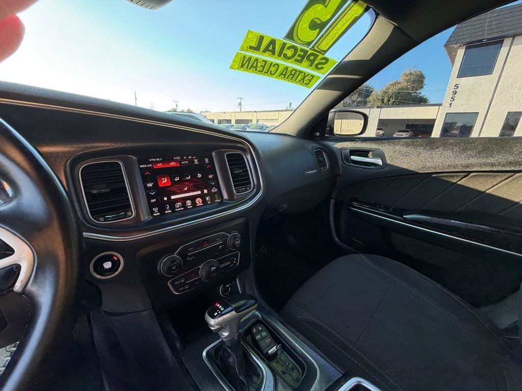 Used 2015 Dodge Charger R/T w/ Driver Confidence Group RWD image 38