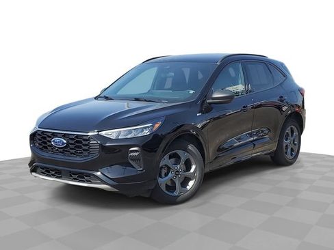 Used 2023 Ford Escape ST-Line w/ Tech Pack #1 AWD/4WD image 1