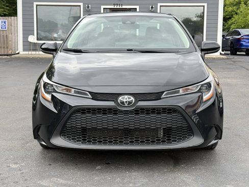 Used 2021 Toyota Corolla LE FWD image 8