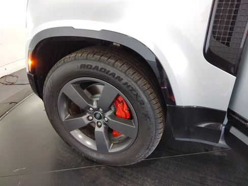 Used 2022 Land Rover Defender 110 X image 51