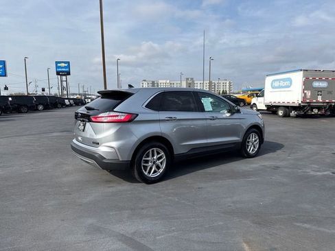Used 2024 Ford Edge SEL AWD/4WD image 3