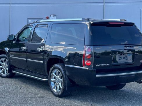 Used 2013 GMC Yukon XL Denali AWD/4WD image 13
