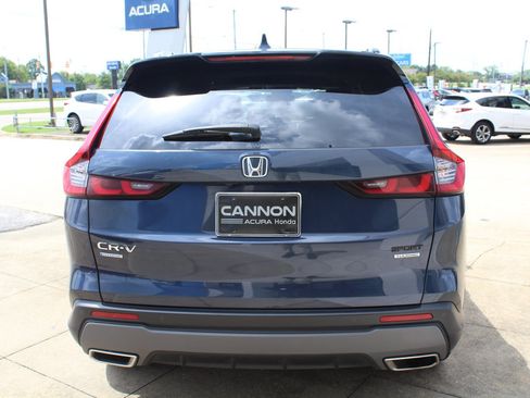 Used 2025 Honda CR-V Sport Touring image 5