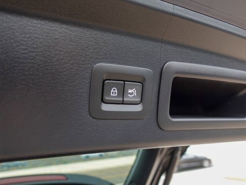 Certified 2025 MAZDA CX-30 AWD 2.5 S w/ Premium Package image 26